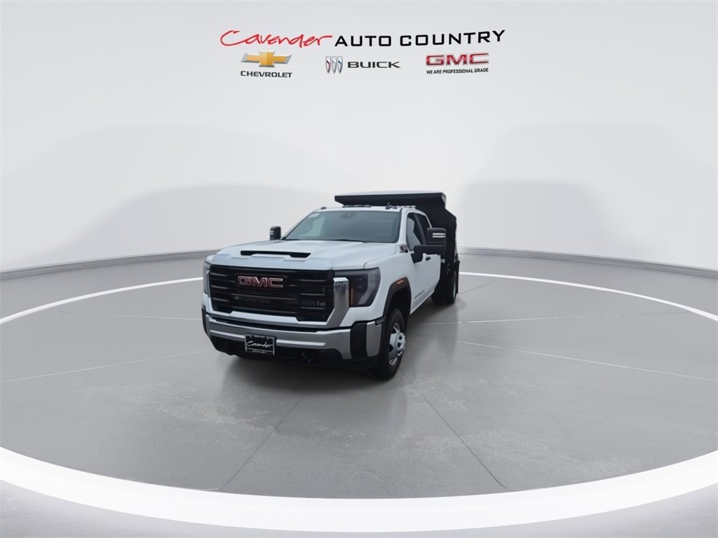 2025 Gmc Sierra 3500 HD Pro photo 3