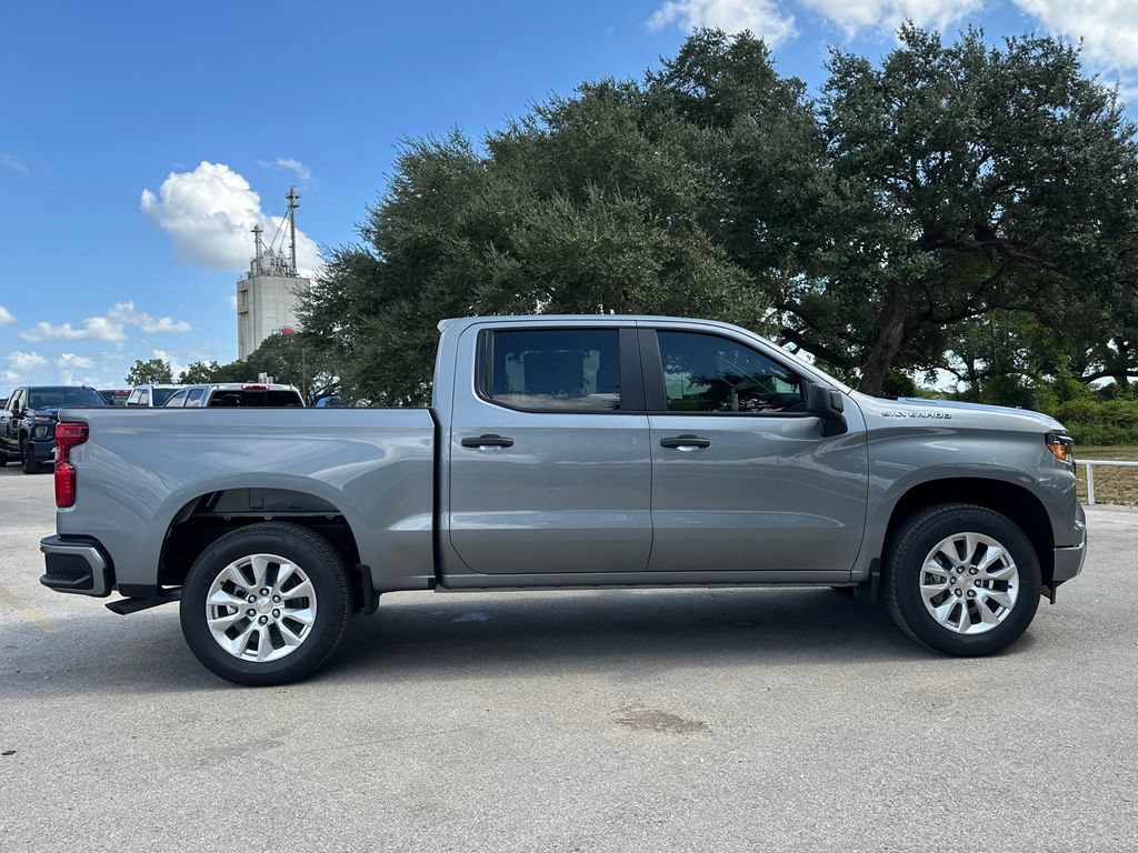 New 2026 Chevrolet Silverado 1500 Custom Truck