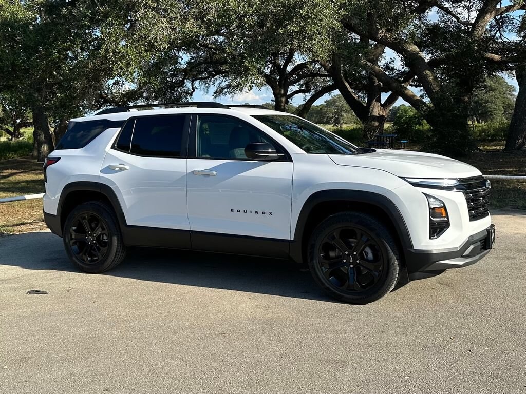 New 2027 Chevrolet Equinox LT SUV
