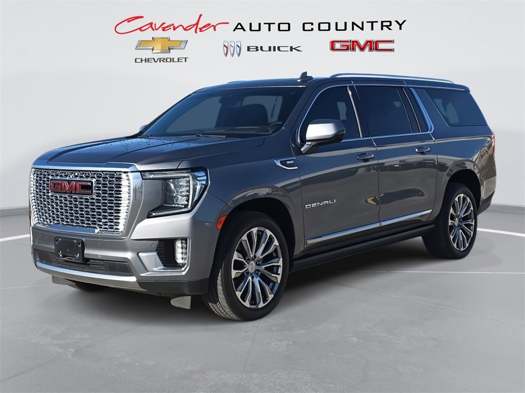 2022 GMC Yukon Denali's photo