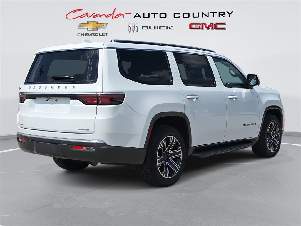 2022 Jeep Wagoneer Series III photo 2
