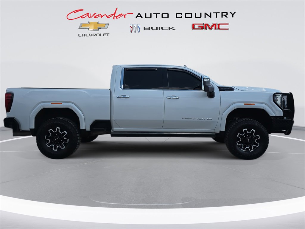 2024 Gmc Sierra 3500 HD Denali Ultimate photo 4