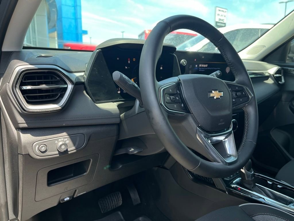 2026 Chevrolet Trailblazer LT - Photo 14