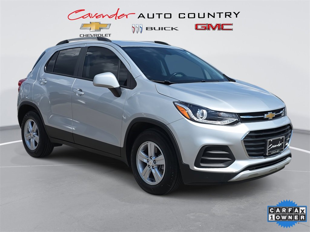 2022 Chevrolet Trax LT photo 3