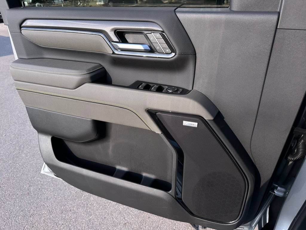 2026 Chevrolet Silverado 2500 HD ZR2 - Photo 23