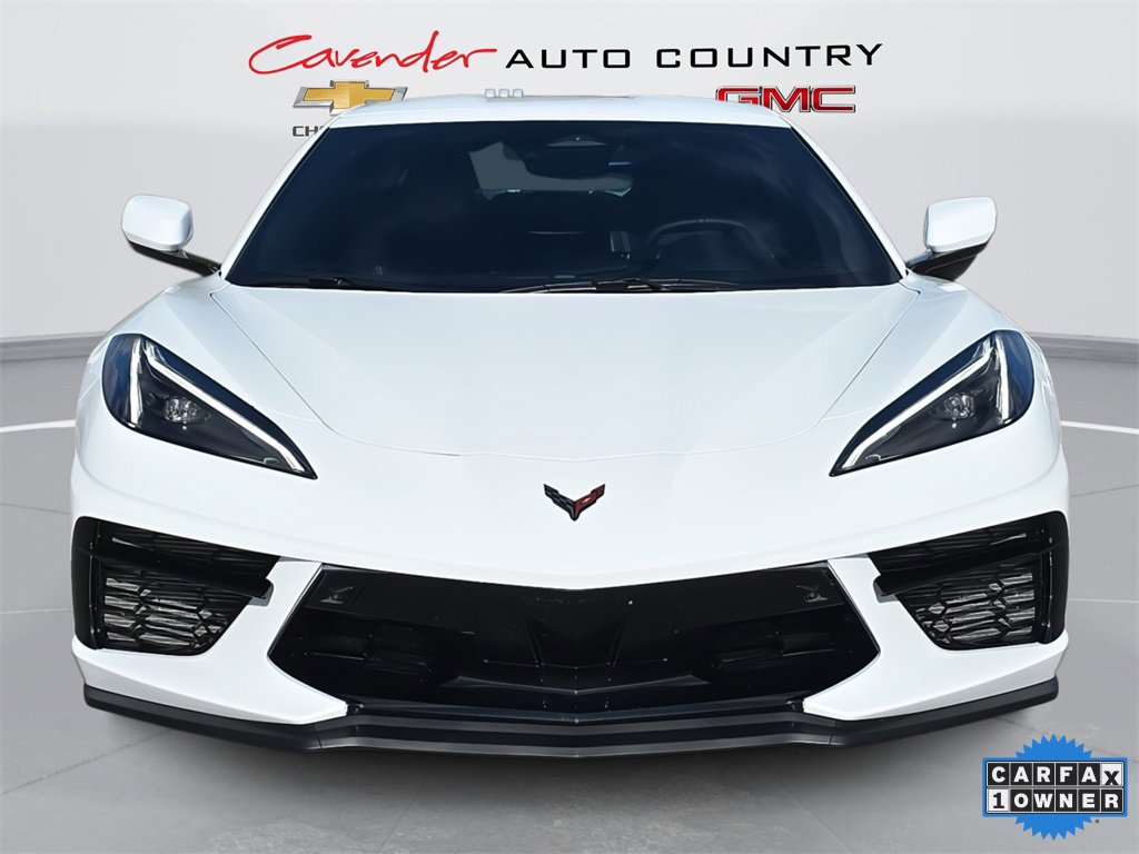 2024 Chevrolet Corvette Stingray 2LT photo 2