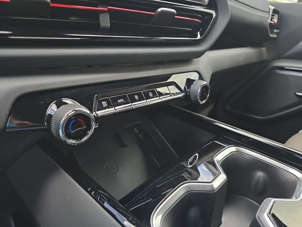 2026 Chevrolet Silverado EV Trail Boss - Photo 22