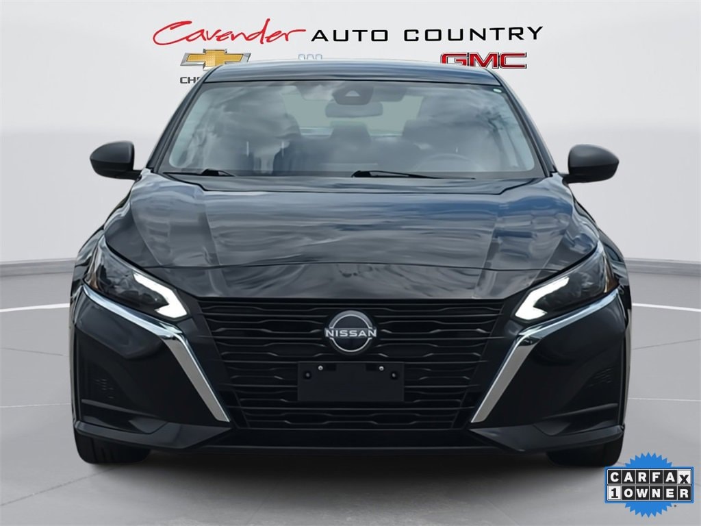 Used 2024 Nissan Altima SV with VIN 1N4BL4DV6RN335816 for sale in Weimar, TX