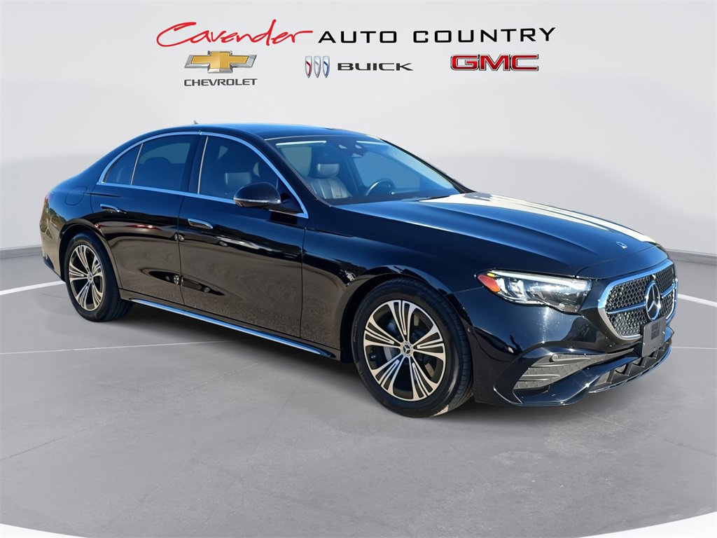 2024 Mercedes Benz E 350 4MATIC Sedan photo 3