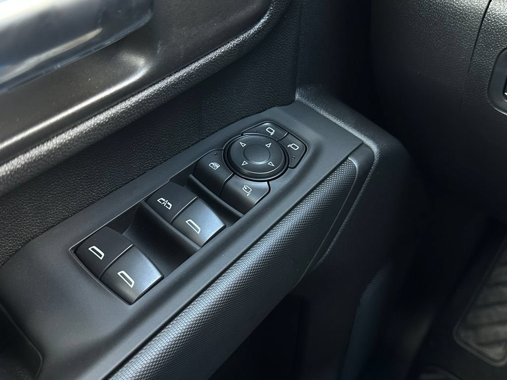 2026 Chevrolet Silverado 2500 HD Custom - Photo 23