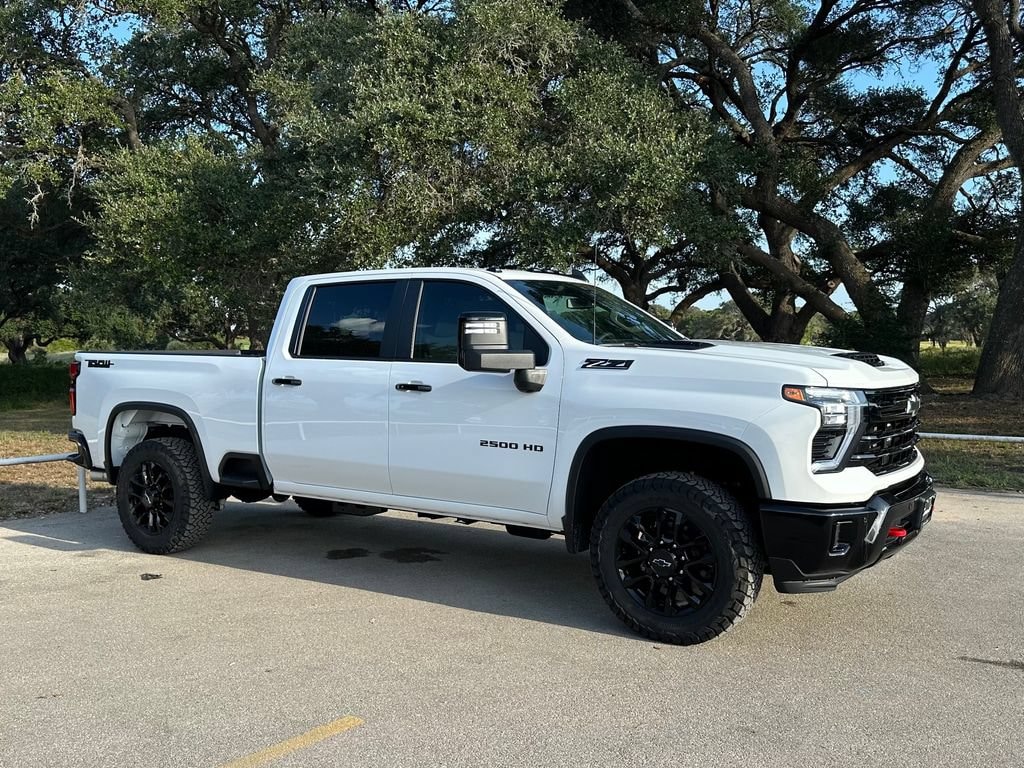 New 2026 Chevrolet Silverado 2500 HD LT Trail Boss Z71 Off Road Truck
