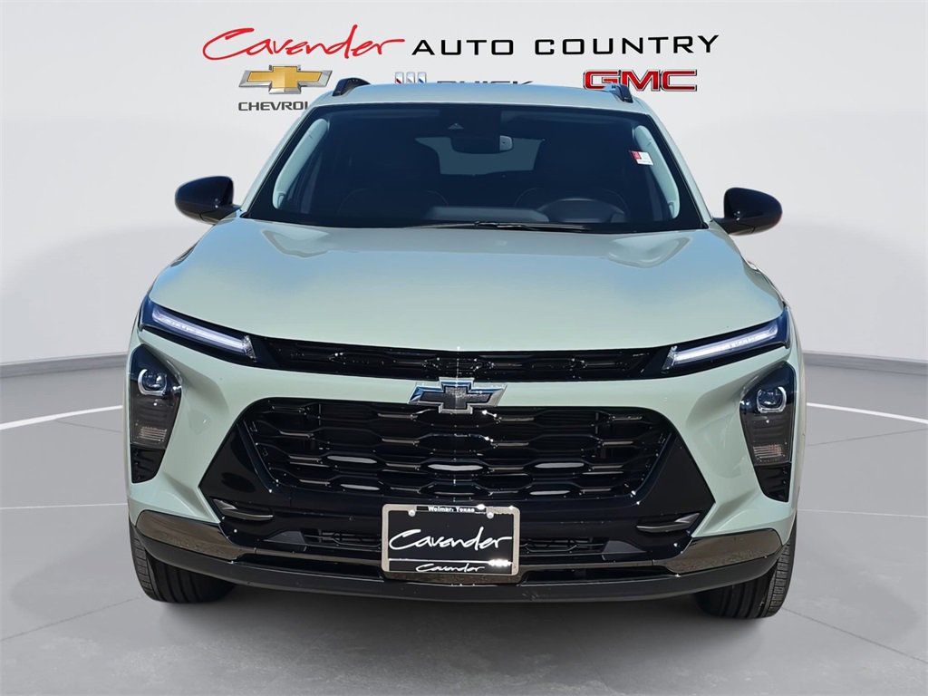 2026 Chevrolet Trax ACTIV photo 2