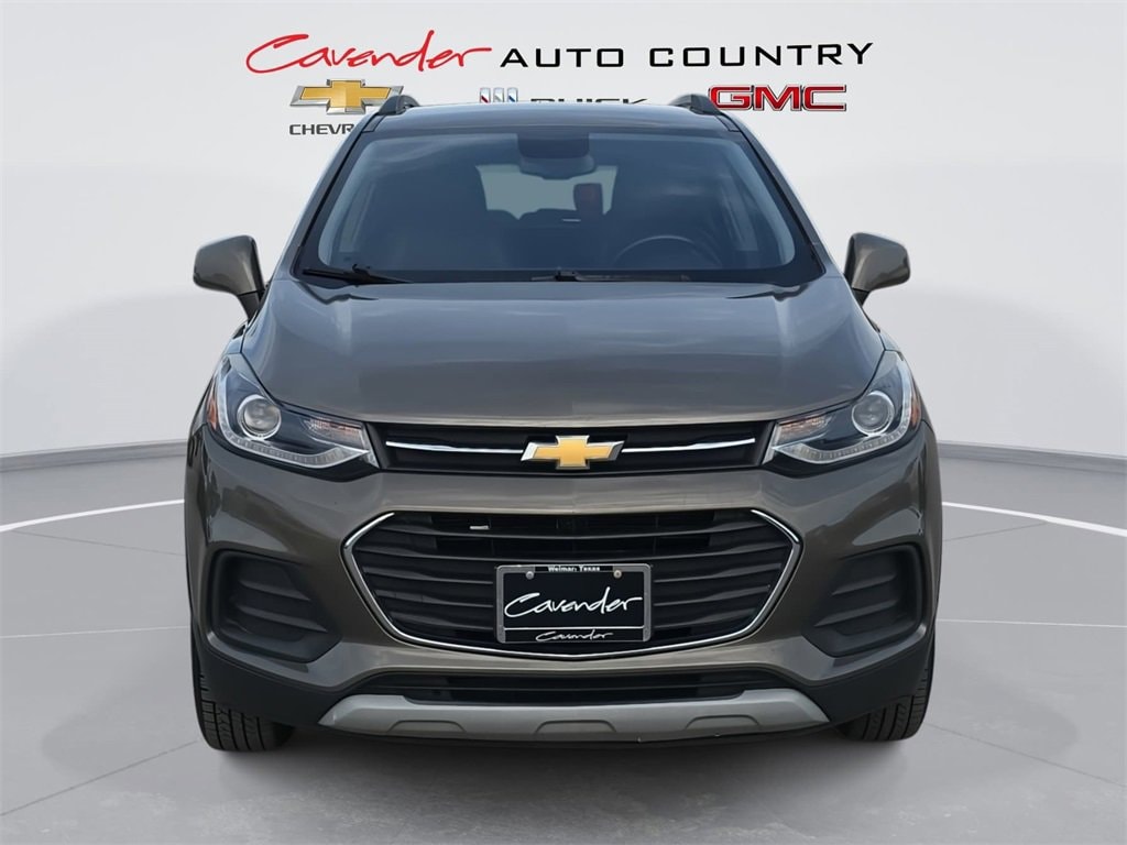 Used 2021 Chevrolet Trax LT with VIN KL7CJPSM1MB360954 for sale in Weimar, TX