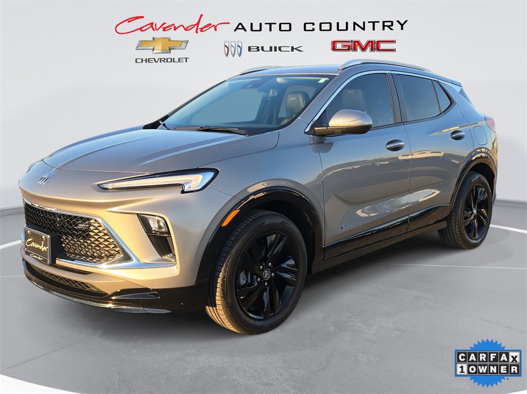 2025 Buick Encore GX Sport Touring's photo