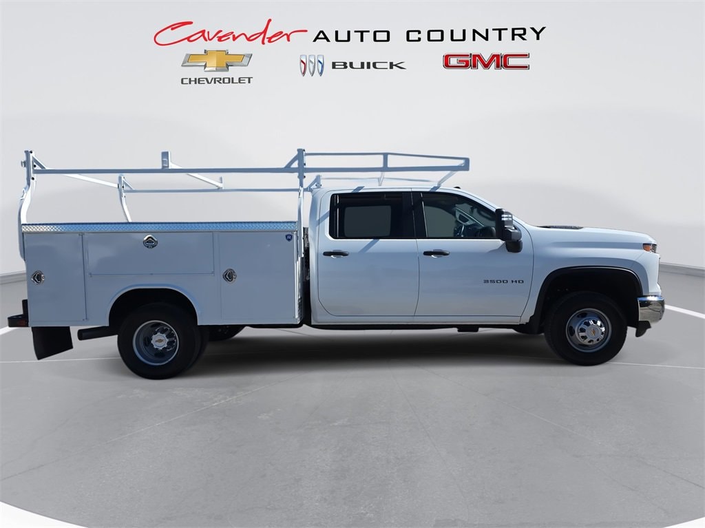 New 2025 Chevrolet Silverado 3500 HD Chassis Cab Work Truck Truck