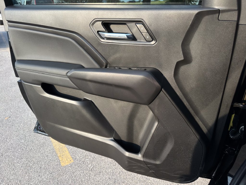 2026 Chevrolet Colorado LT - Photo 22