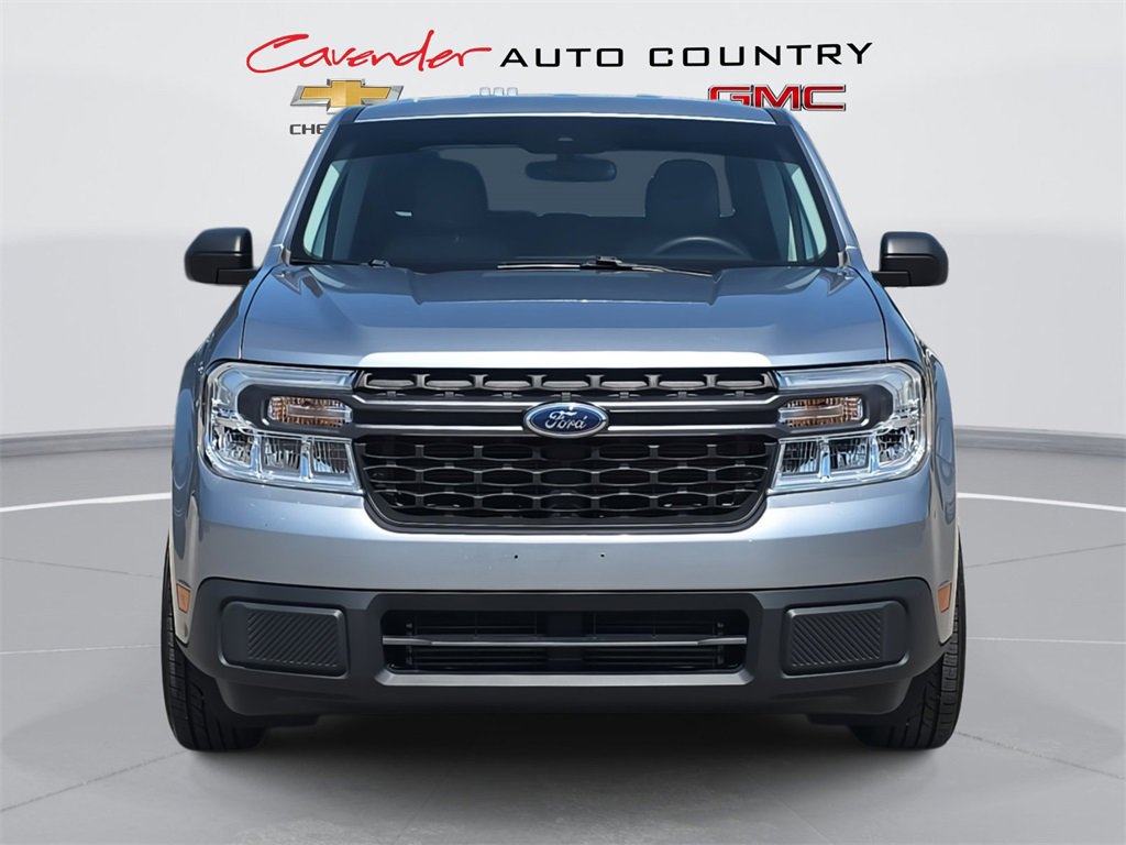 2022 Ford Maverick XLT photo 2
