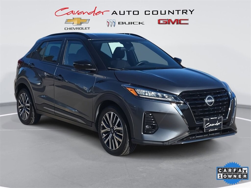 Used 2024 Nissan Kicks SR SUV