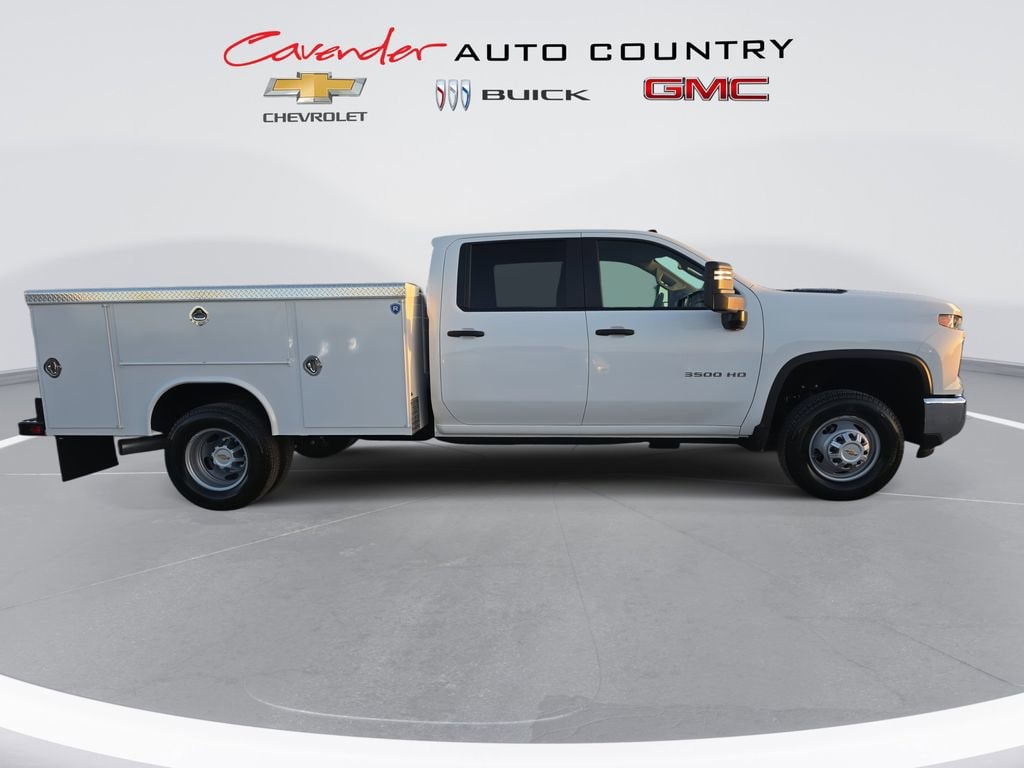 New 2025 Chevrolet Silverado 3500 HD Chassis Cab Work Truck Truck