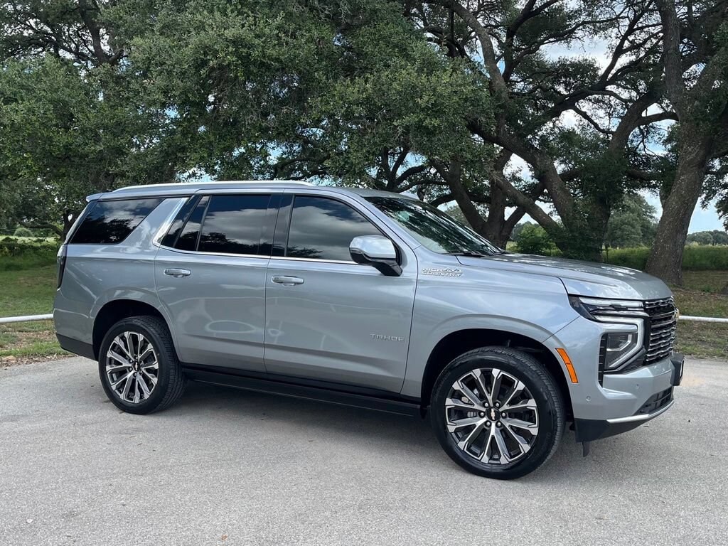 Used 2025 Chevrolet Tahoe High Country Deluxe SUV