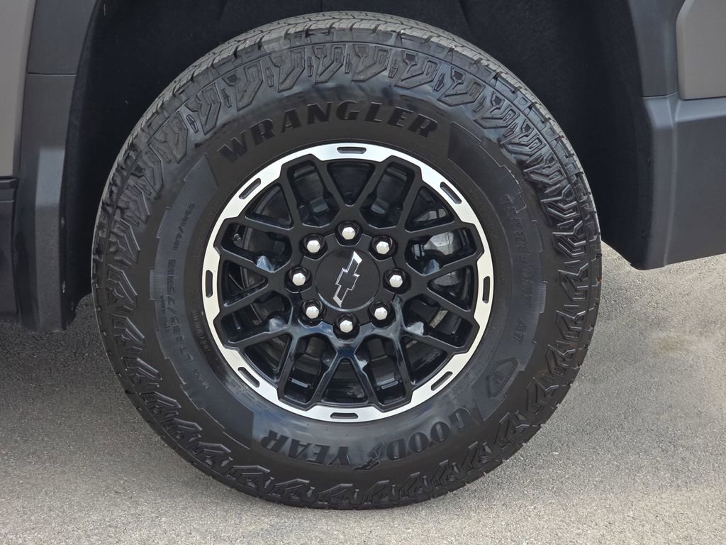 2026 Chevrolet Silverado EV Trail Boss - Photo 30