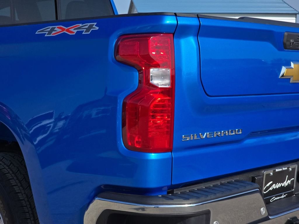 2025 Chevrolet Silverado 1500 LT - Photo 31