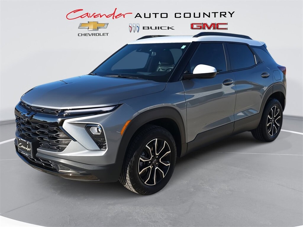 Used 2025 Chevrolet Trailblazer Activ SUV