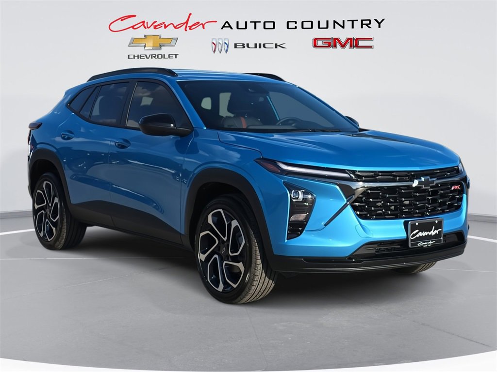 2025 Chevrolet Trax photo 3
