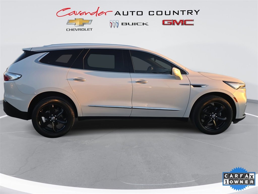 Used 2024 Buick Enclave Essence Sport Touring SUV