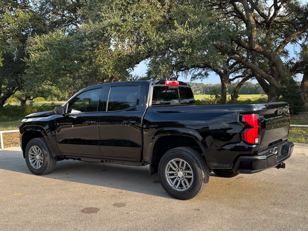 2026 Chevrolet Colorado LT - Photo 7