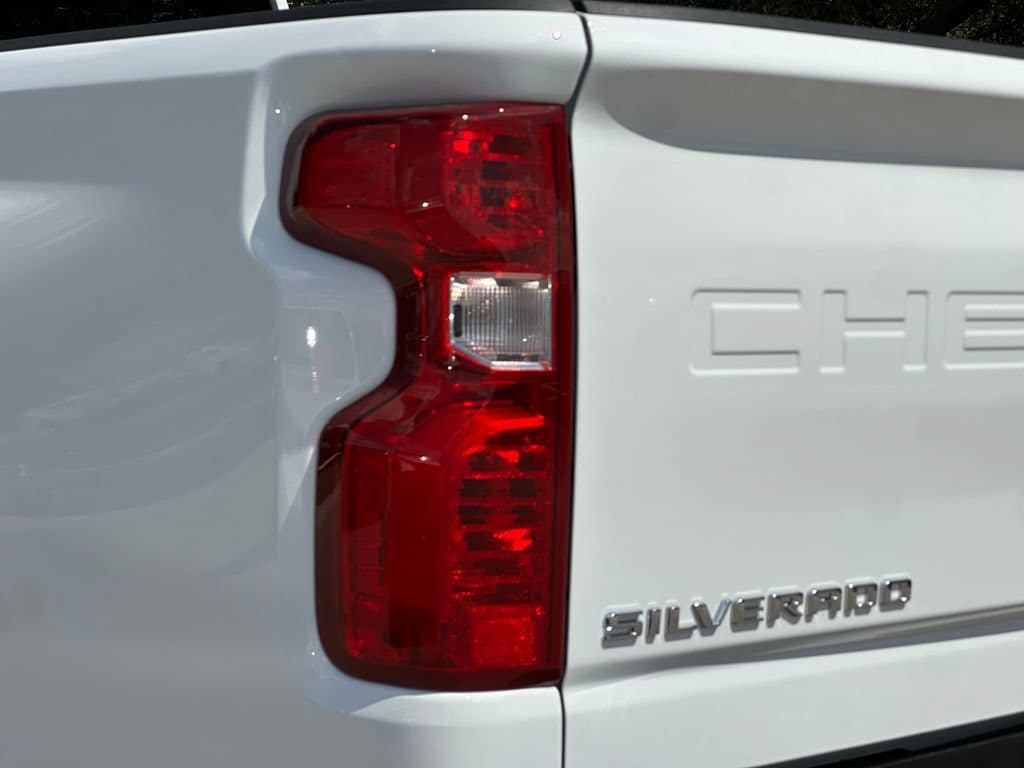 2026 Chevrolet Silverado 2500 HD Custom - Photo 28