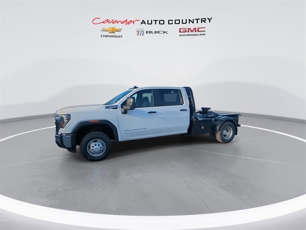 2025 Gmc Sierra 3500 HD Pro photo 4