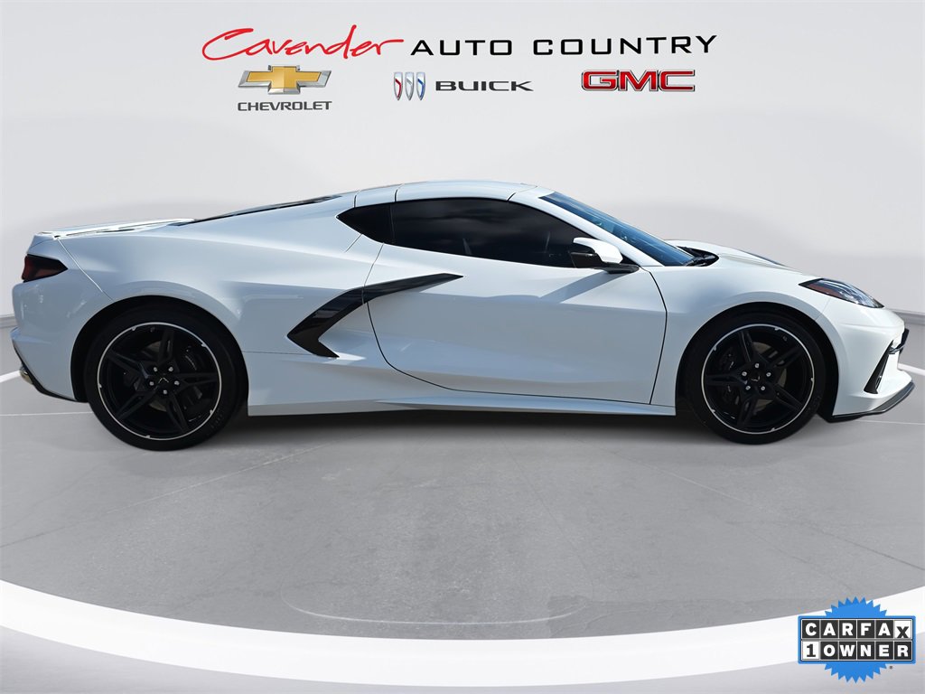 2024 Chevrolet Corvette Stingray 2LT photo 4
