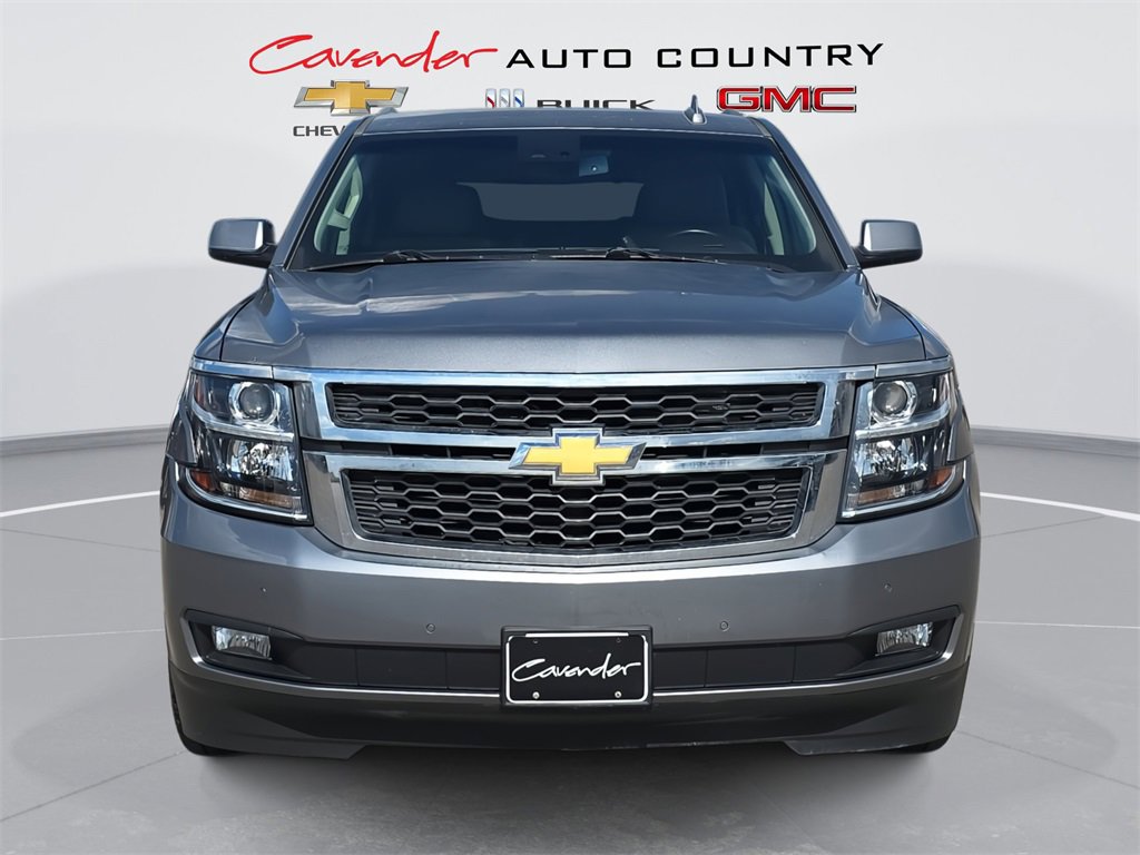 2019 Chevrolet Tahoe LT photo 2
