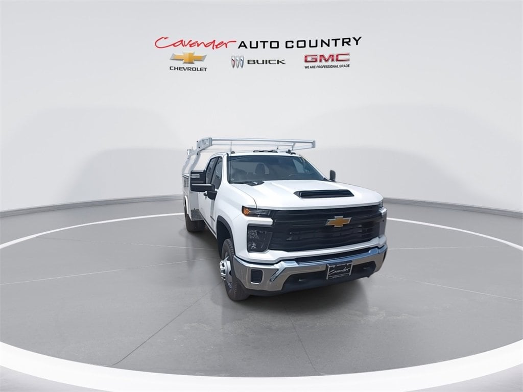 New 2025 Chevrolet Silverado 3500 HD Chassis Cab Work Truck Truck
