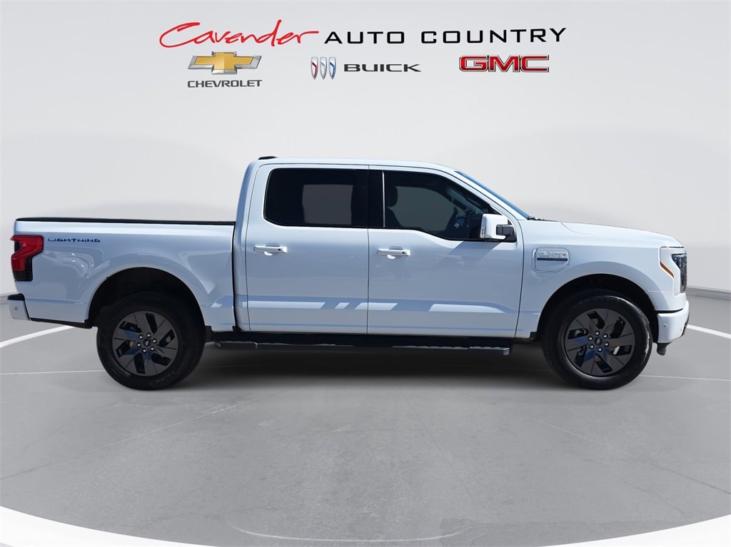 Used 2023 Ford F-150 Lightning Lariat Truck