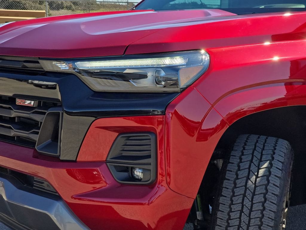 2025 Chevrolet Colorado Z71 - Photo 28