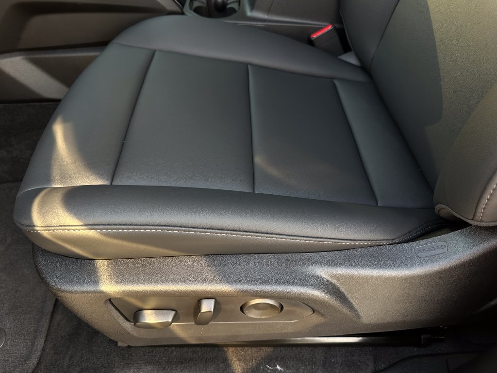 2026 Chevrolet Colorado LT - Photo 24