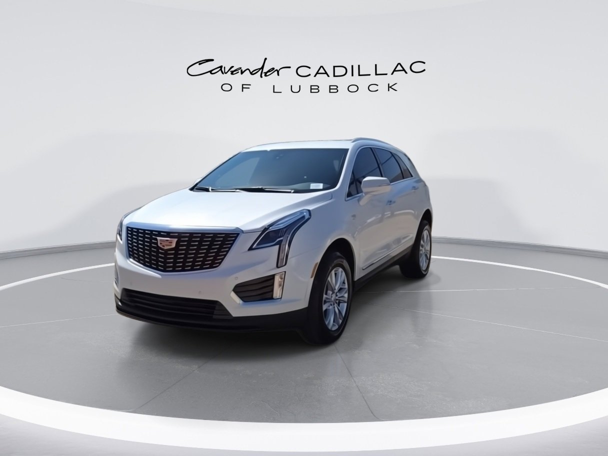 2025 Cadillac XT5 Luxury photo 3