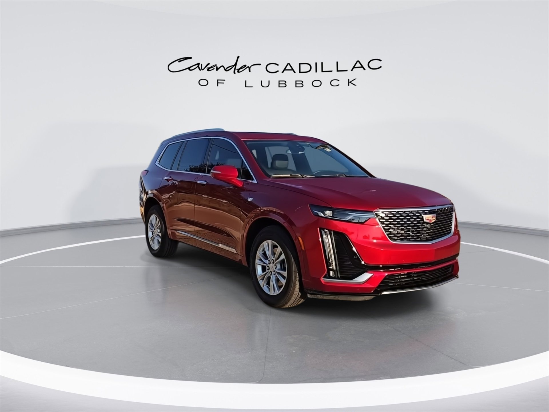 2025 Cadillac XT6 Luxury photo 2