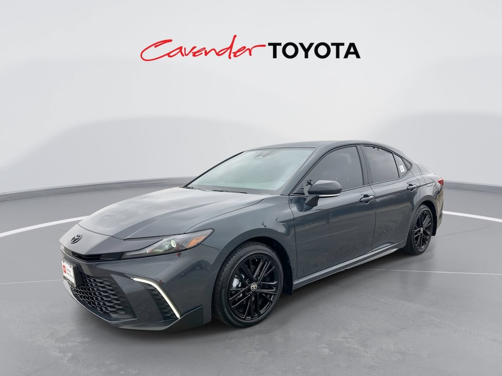 Used 2026 Toyota Camry SE Sedan