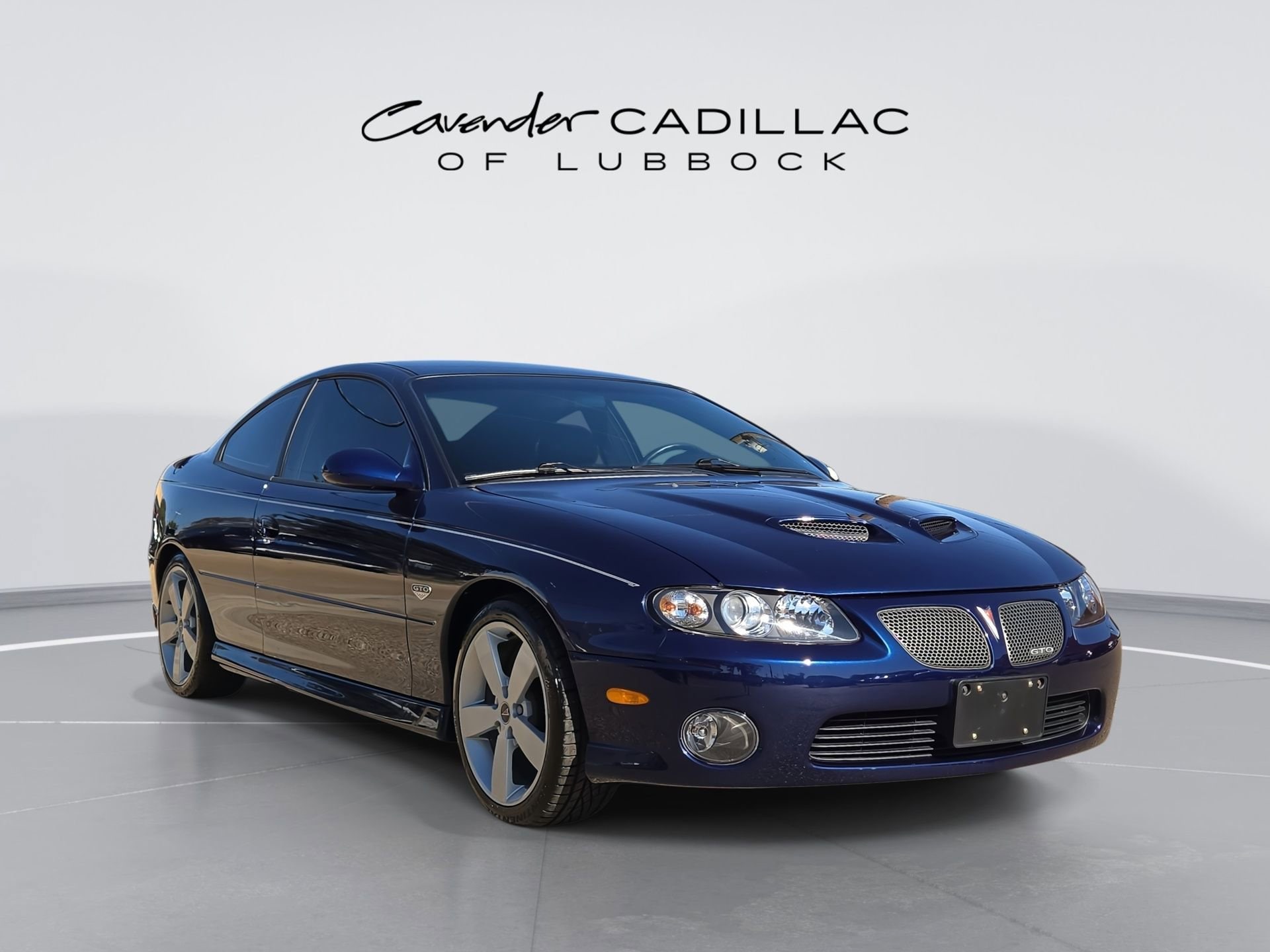 2005 Pontiac GTO -'s photo