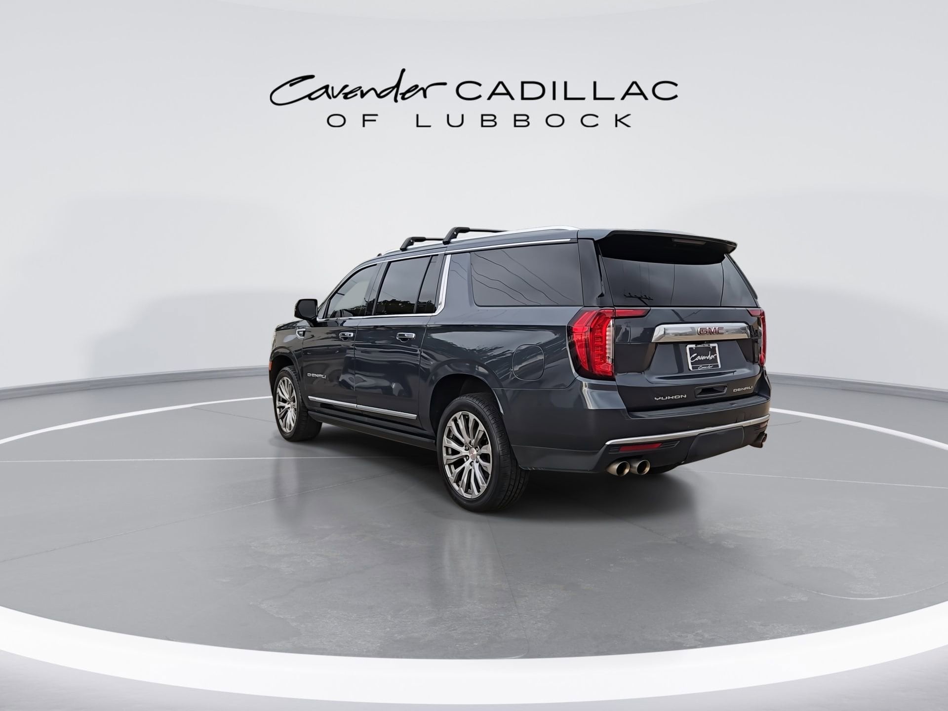 2021 GMC Yukon XL Denali - Photo 6