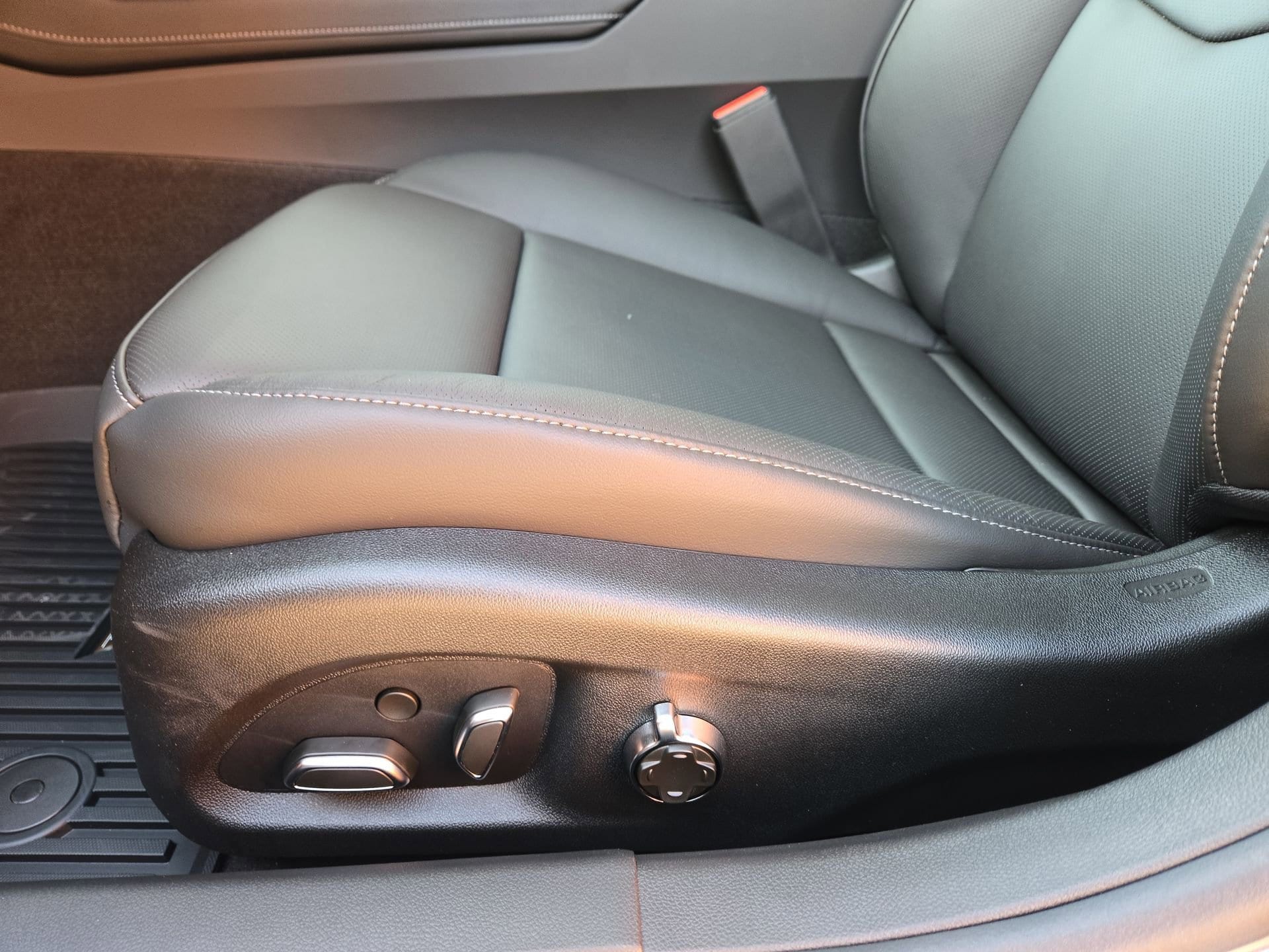 2026 Cadillac CT5 Premium Luxury - Photo 17
