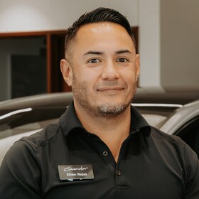 Staff member Efren Rojas from 8aea051d4d4a