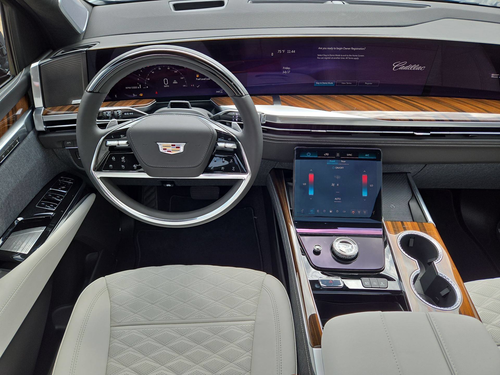 2026 Cadillac Escalade ESV Platinum Luxury - Photo 14