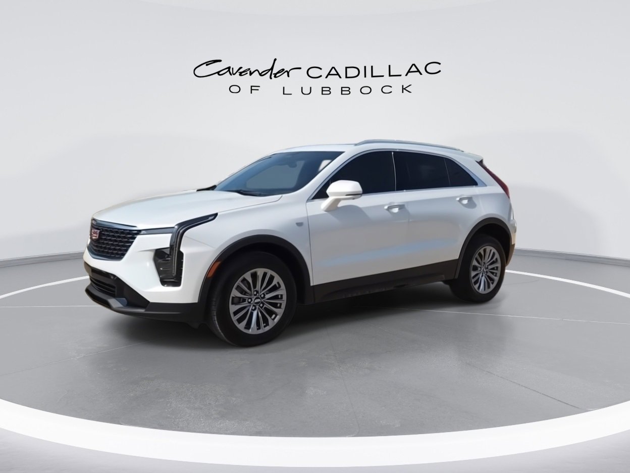 2025 Cadillac XT4 Premium Luxury photo 4