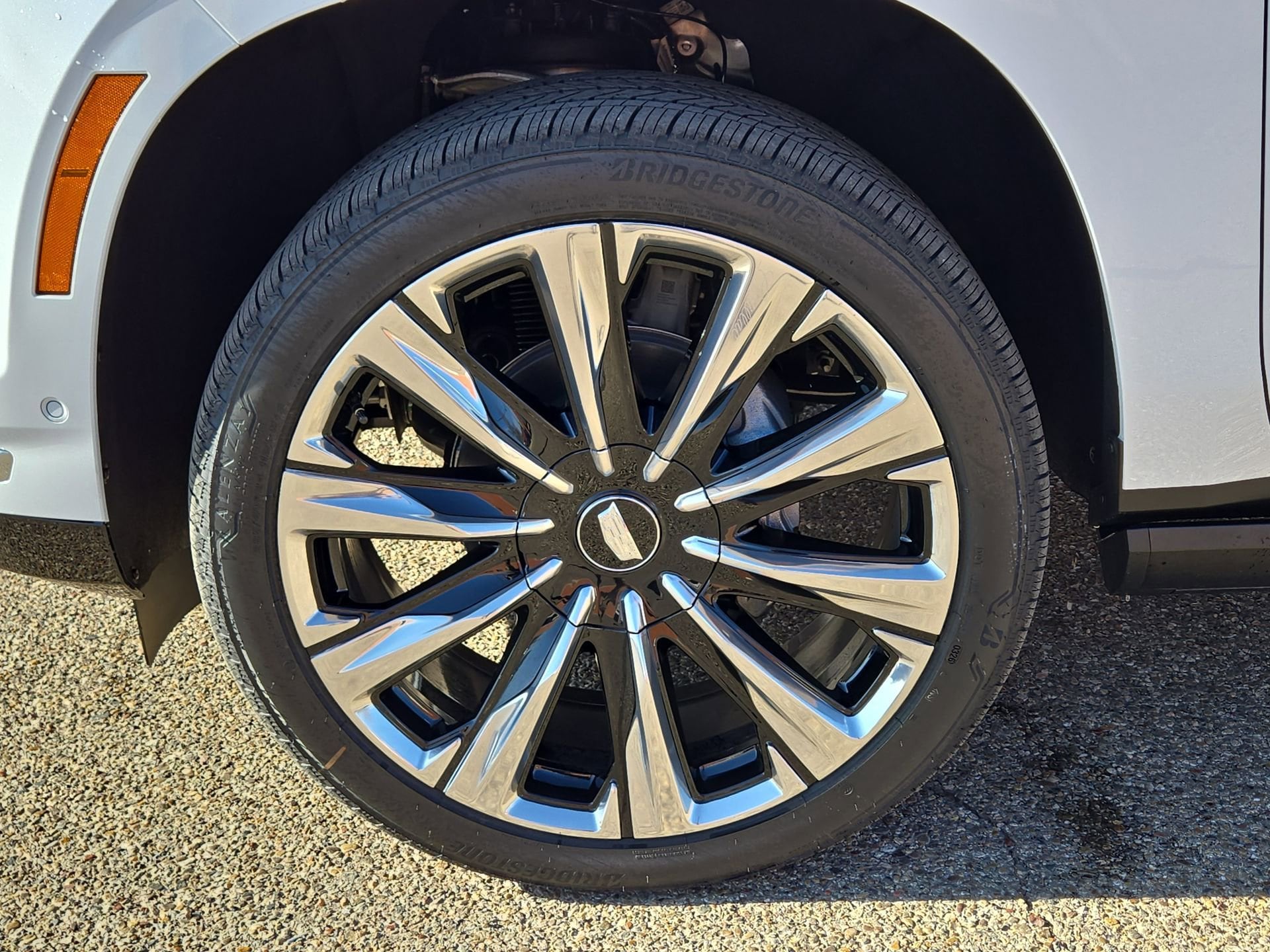 2026 Cadillac Escalade ESV Luxury - Photo 11