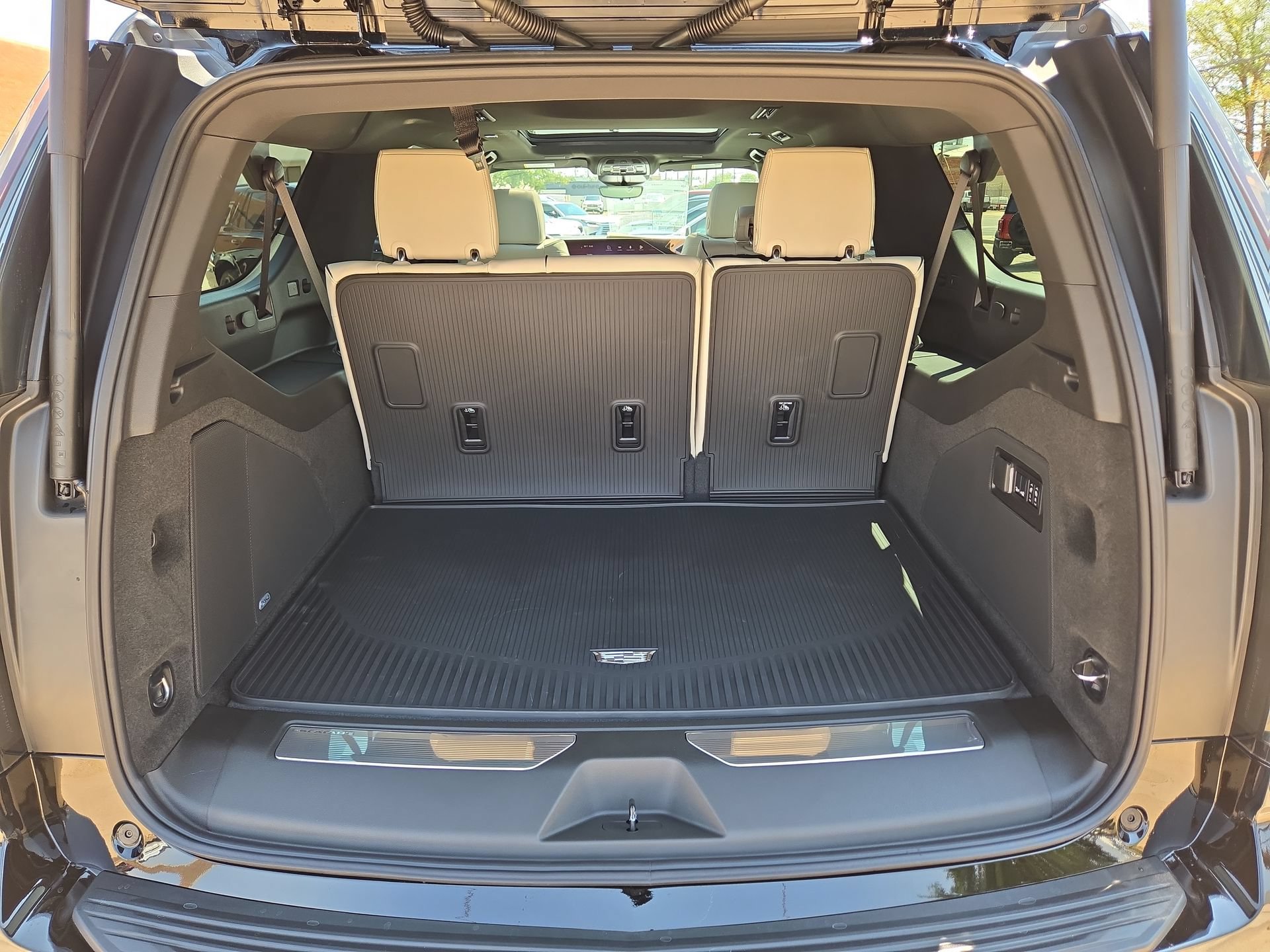 2026 Cadillac Escalade ESV Sport - Photo 12