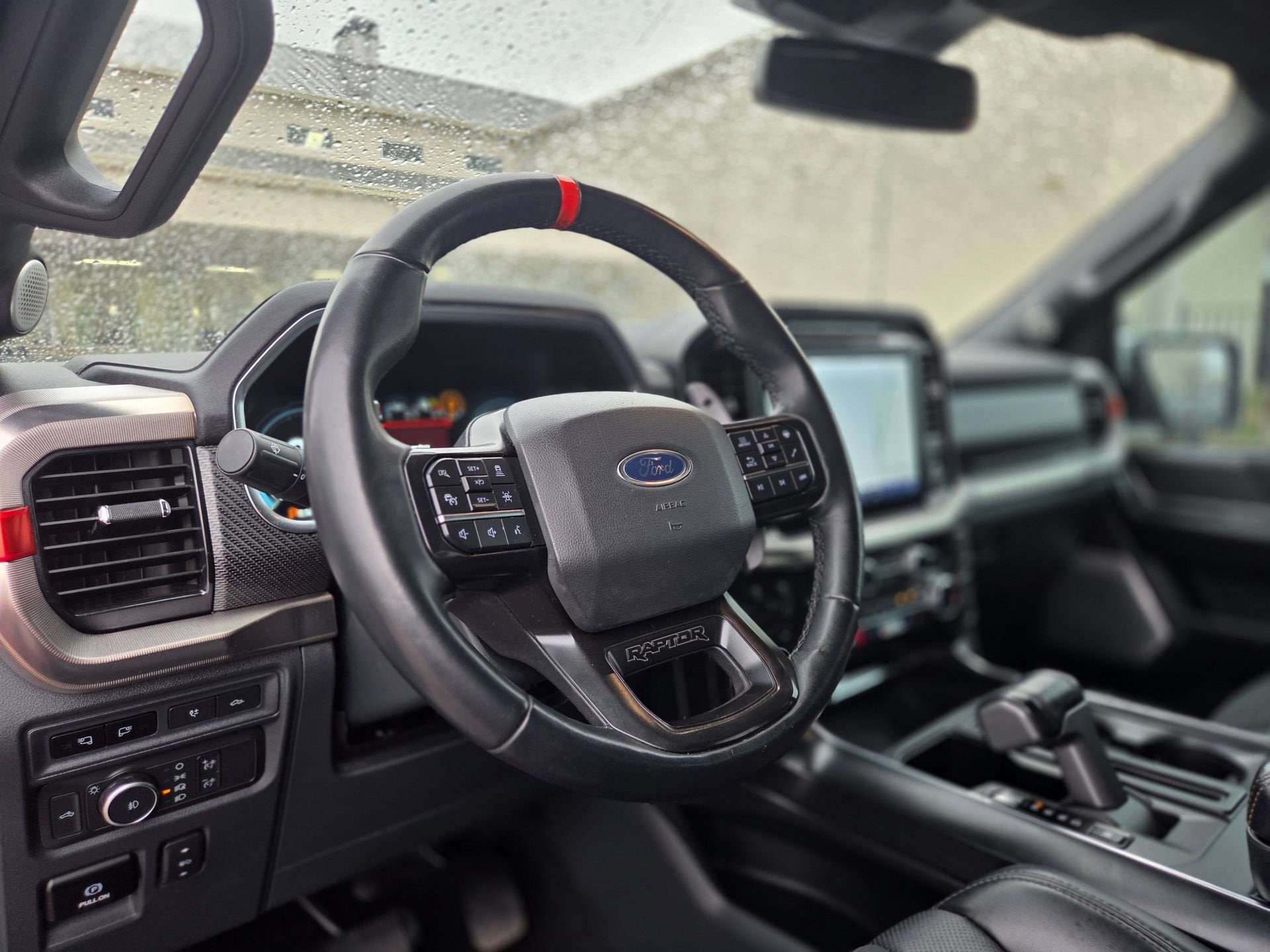 2023 Ford F-150 Raptor - Photo 14